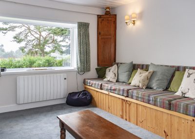 Knowehead Cottage - Living Room