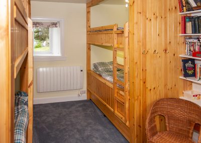 Knowehead Cottage - Bunk Room