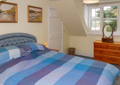 Knowehead Cottage - Double Bedroom